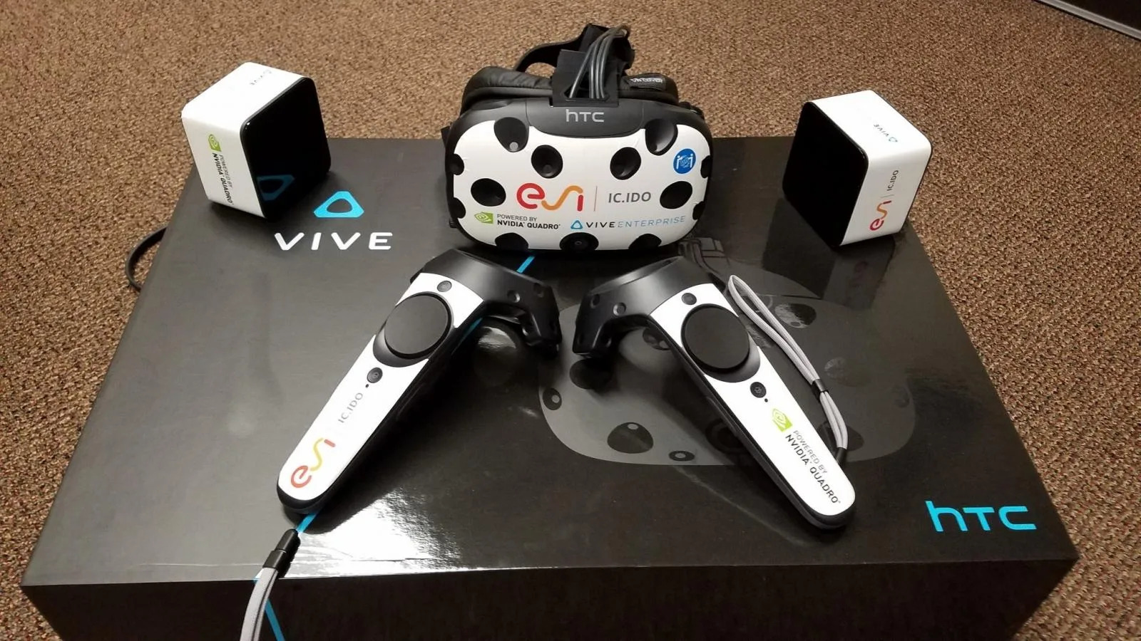 Шлем виртуальной реальности HTC Vive Business Edition для работы с программой ESI IC.IDO 11.