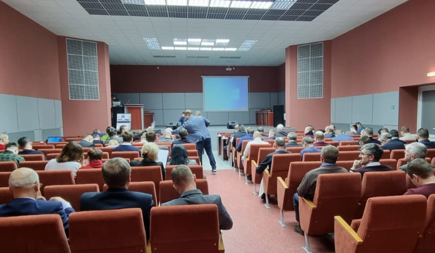 ГК «ПЛМ Урал» презентовала отечественное решение для программирования различных видов обработки на станках с ЧПУ и роботах для машиностроительных предприятий Беларуси